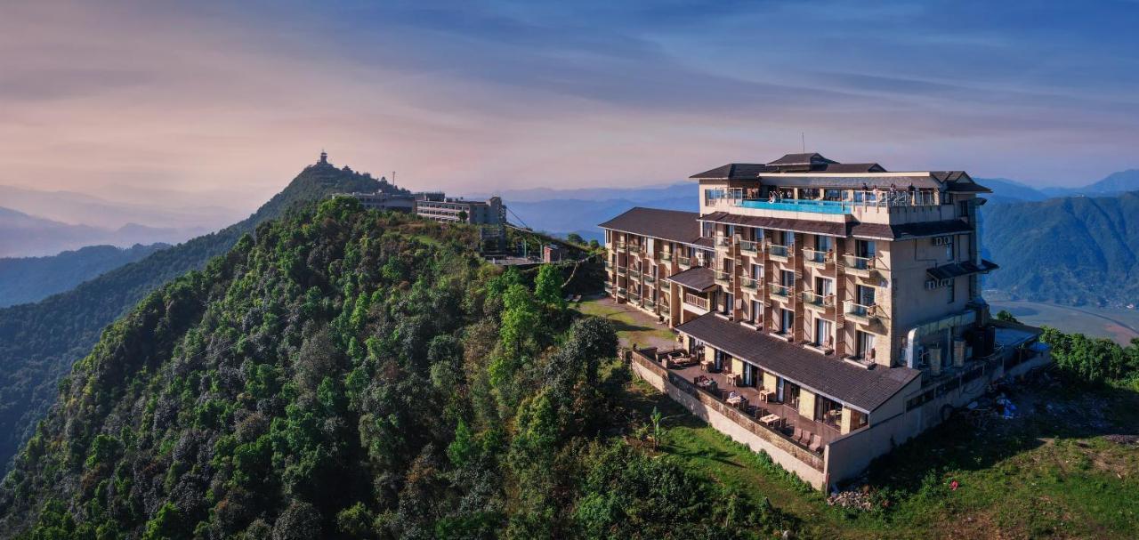 Sarangkot Mountain Lodge Pokhara Exterior foto